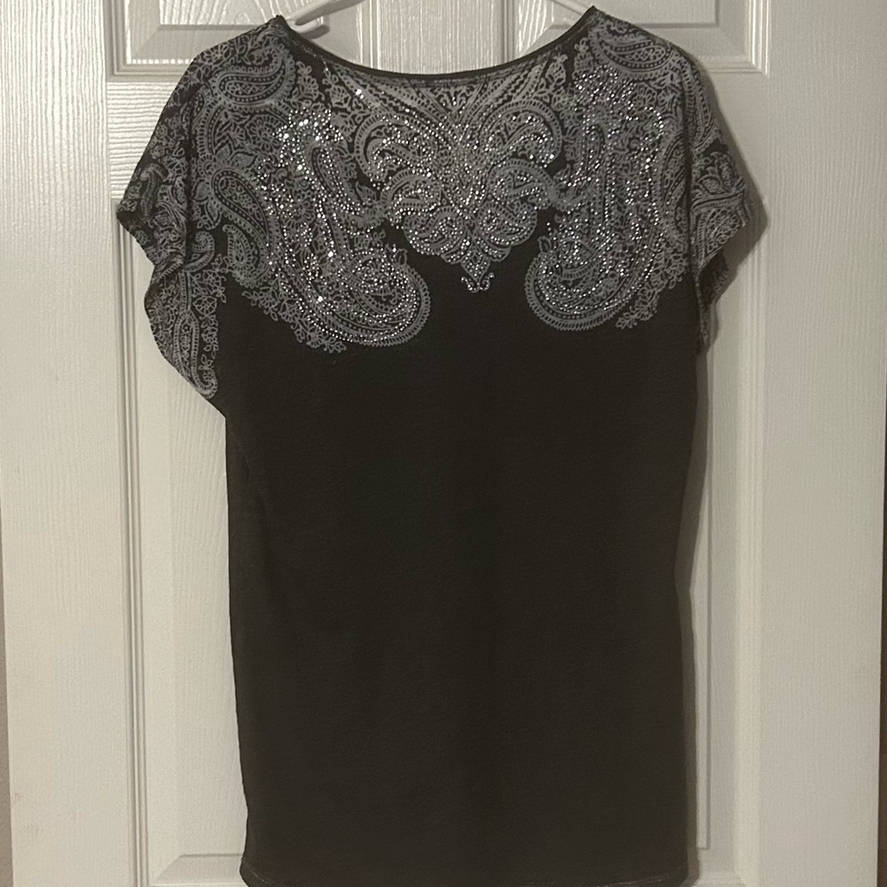 Elegant Black and Silver Women's Top - Picture 2 of 4